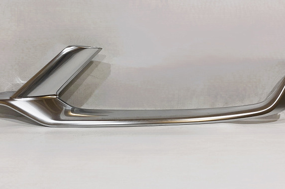 Накладка под фару хром Geely Coolray 2018- Левая (Китай)