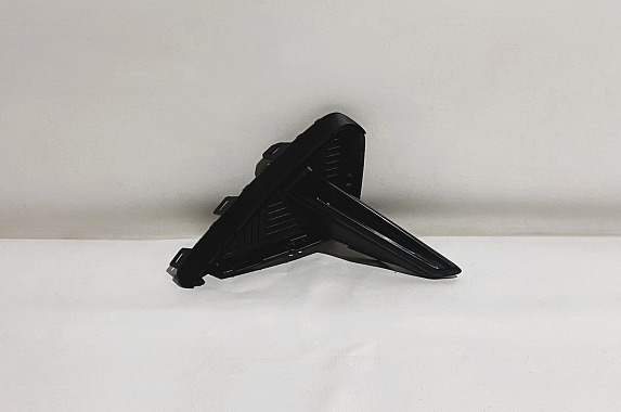 Заглушка туманки переднего бампера правая Geely Emgrand 2021- (Китай)