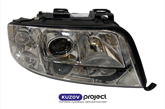 Фара правая под электрический корректор Audi A6 2001-2004 (TYC)
